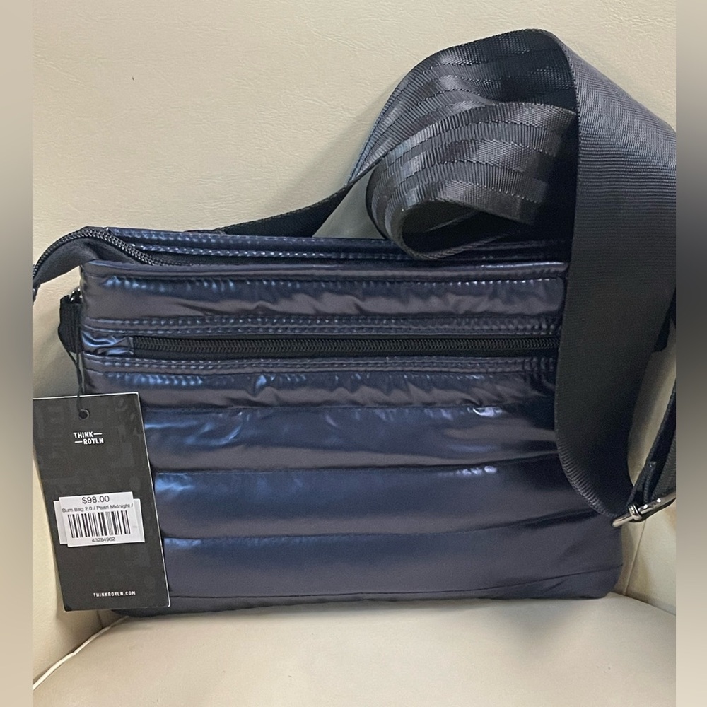 👛50- Nylon Quilted Crossbody Bag - Black